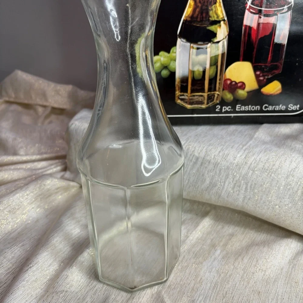 Essentials 2 pc Easton Carafe Set Glassware Clear Octagonal Base Decanter